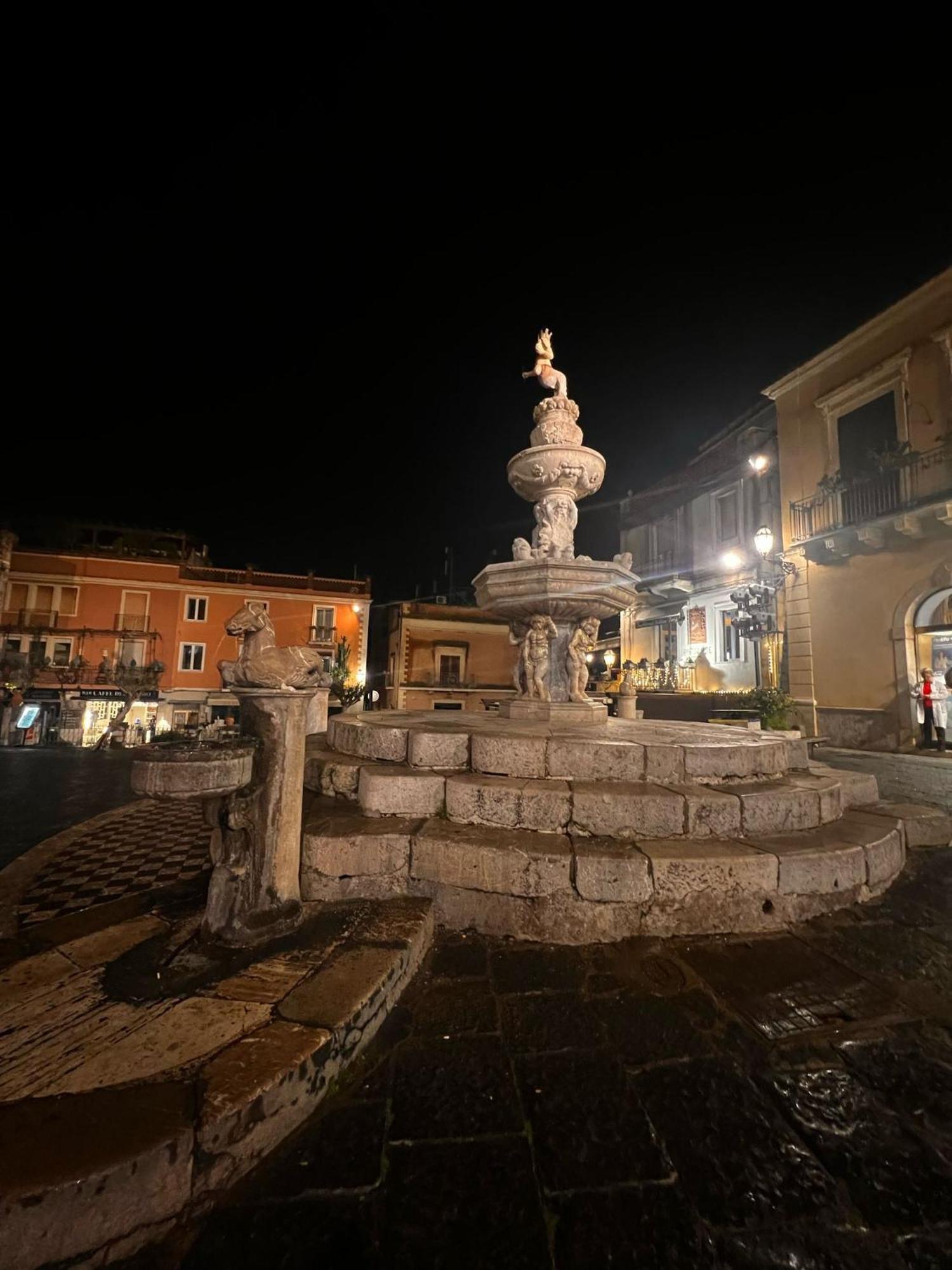 Adriana Casa Vacanze Mare Etna Sicilia Acireale Exteriér fotografie